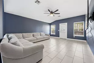 12800 Sky Harbor Dr, Del Valle, TX 78617 - Photo 7