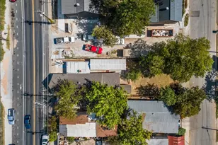 2607 E 5th St., Austin, TX 78702 - Photo 9