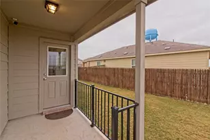 108 Circle Wy, Jarrell, TX 76537 - Photo 29