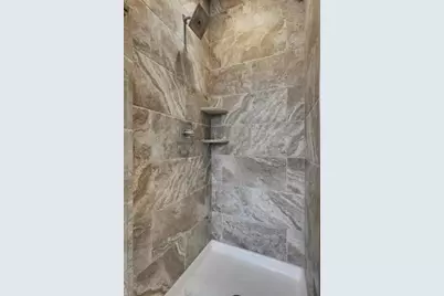 208 Venture Boulevard S, Point Venture, TX 78645 - Photo 23