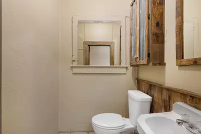 807 Main Street, Blanco, TX 78606 - Photo 15