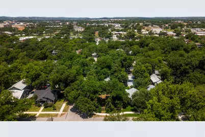 304 W 42nd Street, Austin, TX 78751 - Photo 19