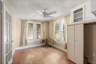 304 W 42nd St, Austin, TX 78751 - Photo 3