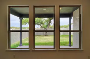 1816 Spg Mountain Cv, Georgetown, TX 78628 - Photo 17