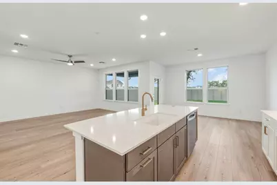 1816 Spring Mountain Cove, Georgetown, TX 78628 - Photo 5