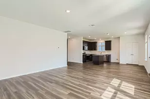 1608 Holly Lk Dr, Leander, TX 78641 - Photo 5