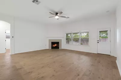 1333 Clary Sage Loop, Round Rock, TX 78665 - Photo 5