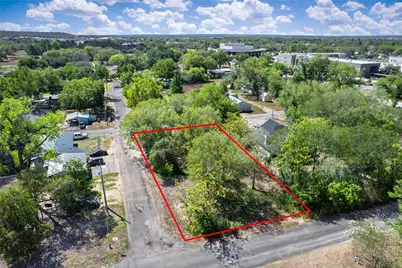 1603 Gordon Street, Bastrop, TX 78602 - Photo 7