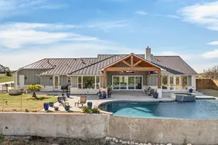 743 Vis Rdg Dr, Round Mountain, TX 78663 - Photo 35