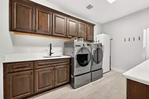 743 Vis Rdg Dr, Round Mountain, TX 78663 - Photo 29