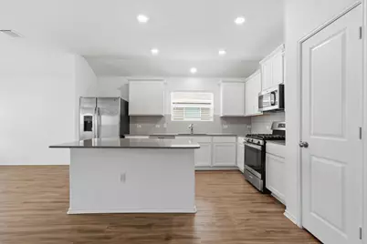 10508 Steinbeck Drive, Austin, TX 78747 - Photo 5