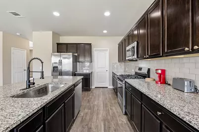 104 Blue Sage Drive, Leander, TX 78641 - Photo 9