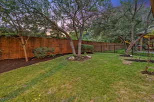 9550 Savannah Ridge Dr, Austin, TX 78726 - Photo 39