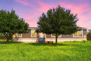 401 Graef Rd, Kyle, TX 78640 - Photo 1