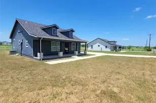 577 (Lot 10) County Road 422 A Rd, Stockdale, TX 78160 - Photo 39