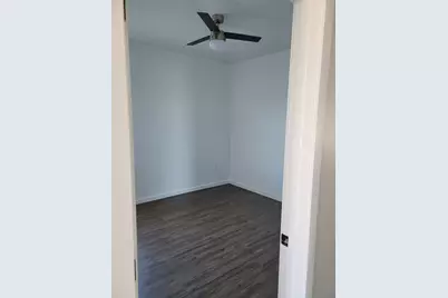 577 (Lot 10) County Road 422 A Road, Stockdale, TX 78160 - Photo 33