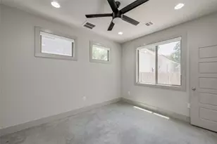 2612 Willow St, Austin, TX 78702 - Photo 15