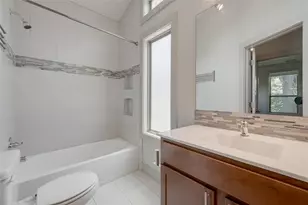 2612 Willow St, Austin, TX 78702 - Photo 21
