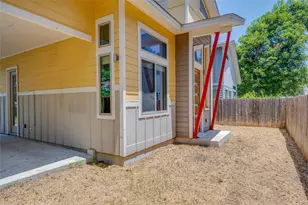 2612 Willow St, Austin, TX 78702 - Photo 25