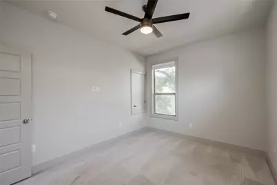 2612 Willow Street #B, Austin, TX 78702 - Photo 19