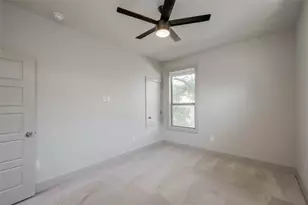 2612 Willow St, Austin, TX 78702 - Photo 19