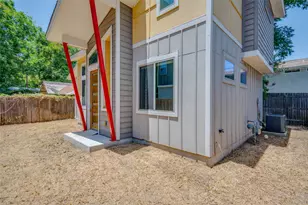 2612 Willow St, Austin, TX 78702 - Photo 27