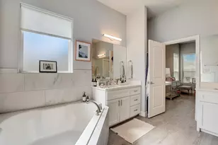 121 Naalehu Ct, Bastrop, TX 78602 - Photo 13