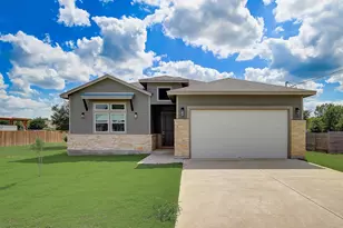 121 Naalehu Ct, Bastrop, TX 78602 - Photo 1