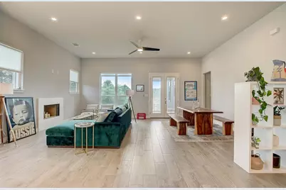 121 Naalehu Court, Bastrop, TX 78602 - Photo 5