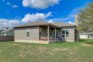 121 Naalehu Ct, Bastrop, TX 78602 - Photo 27
