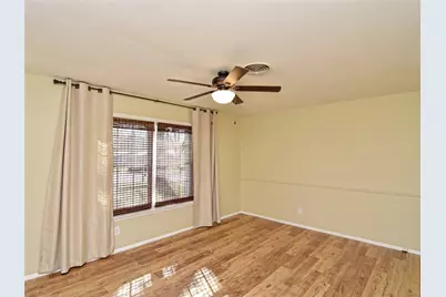 5300 Middale Lane, Austin, TX 78723 - Photo 3