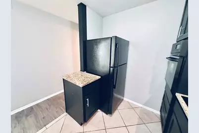 601 W 11th Street #227, Austin, TX 78701 - Photo 5