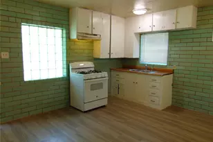 1701 E 38th St, Austin, TX 78722 - Photo 3