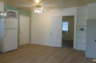 1701 E 38th St, Austin, TX 78722 - Photo 3