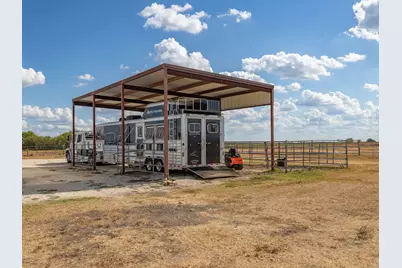 1801 County Road 470, Coupland, TX 78615 - Photo 35
