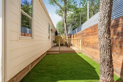 2809 Kinney Oaks Court, Austin, TX 78704 - Photo 29