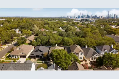2809 Kinney Oaks Court, Austin, TX 78704 - Photo 33
