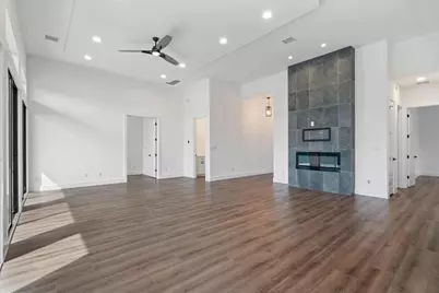 3202 Hamilton Avenue, Lago Vista, TX 78645 - Photo 5