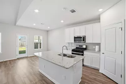 106 Osier Pass, Hutto, TX 78634 - Photo 9