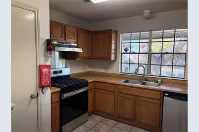 1005 Wessex Way, Austin, TX 78748 - Photo 5