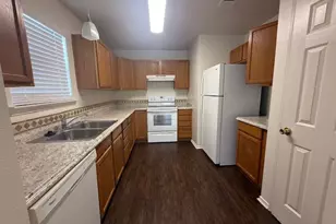 1160 Hilltop Dr, San Marcos, TX 78666 - Photo 5