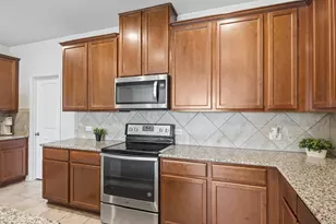 16616 Brogan Ln, Pflugerville, TX 78660 - Photo 15