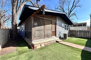 1909 Morrow St, Austin, TX 78757 - Photo 3