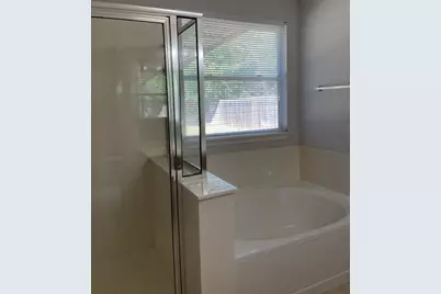 9005 Sun Shower Bend, Austin, TX 78724 - Photo 13