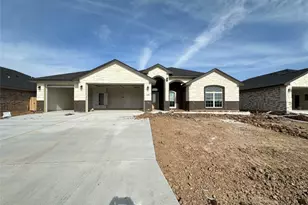 718 Golden Eagle Dr, Salado, TX 76571 - Photo 1