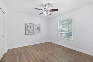 6001 Jain Ln, Austin, TX 78721 - Photo 11