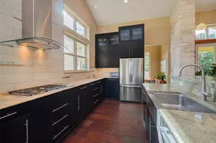 335 La Reata Trail, Smithville, TX 78957 - Photo 9