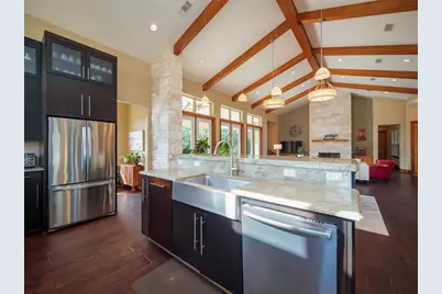 335 La Reata Trail, Smithville, TX 78957 - Photo 11