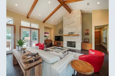 335 La Reata Trail, Smithville, TX 78957 - Photo 5