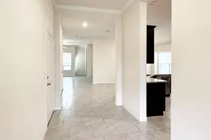 601 Puerta Vallarta Ln, Austin, TX 78748 - Photo 3